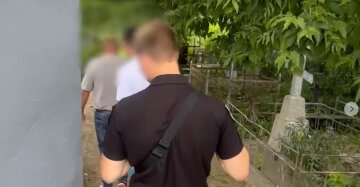 подростки в Виннице снимали ТикТок на могилах: видеоскриншот