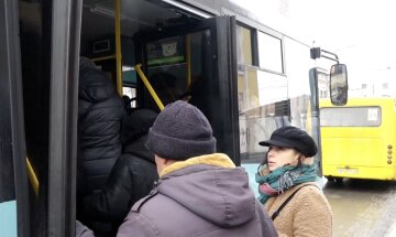 Новий графік руху транспорту в Тернопільській області