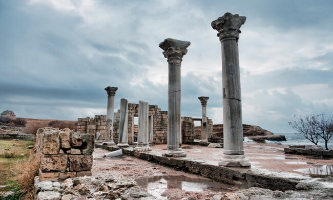 Chersonesos columns