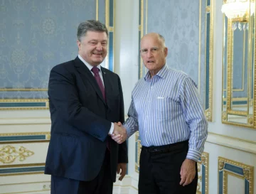 Порошенко и губернатор Калифорнии Джерри Браун