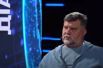 Александр Новохатский