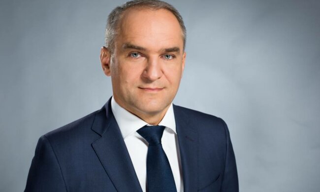 полочанінов