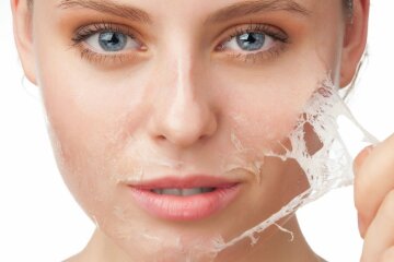 1401890801_kak-izbavitsya-ot-chernyh-tochek-na-lice