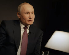 "Вище тільки Бог": у Думі наділили Путіна неймовірними привілеями