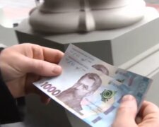 денежная помощь для пенсионеров в Днепропетровской области