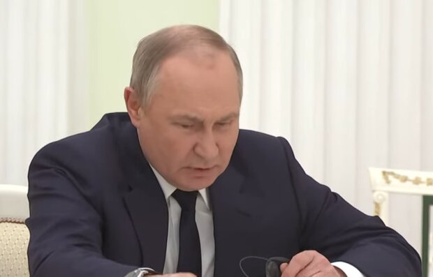 Економіка рф руйнується через санкції: у розвідці дізналися про проблеми росії