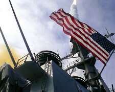 США1
