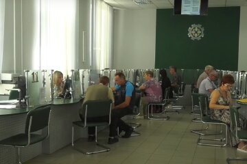 Гуманитарная помощь для пенсионеров в Днепропетровской области