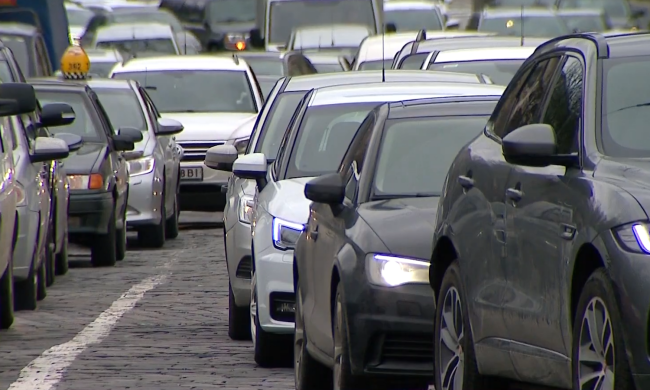 Обмеження руху транспорту в Києві