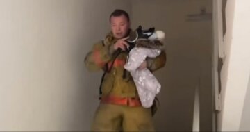 "Отдал свой кислородный аппарат крошечному ребенку": украинский герой-пожарный поразил своим поступком