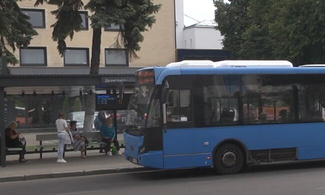 Новый график движения транспорта в Запорожской области