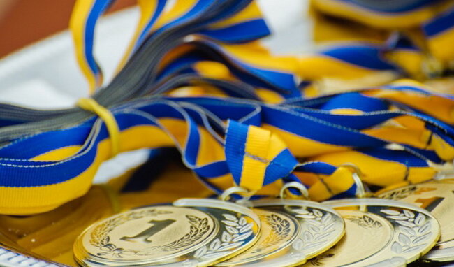 чемпіон медали победа