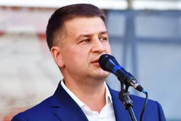 09b40a4c1bf874b0c0a6241bf1c5896c90a01f97