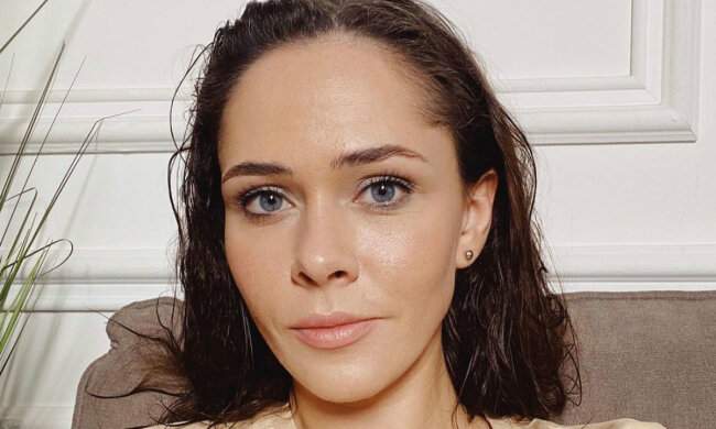 Юлия Санина