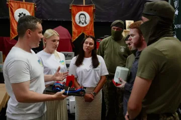 Християнський корпус передав вантаж на Запорізький та Покровський напрямки