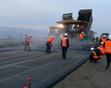 Держгеонадра підготувала 79 ділянок корисних копалин для будівництва доріг