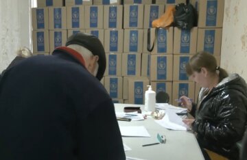 Безкоштовні продукти для ВПО в Сумах