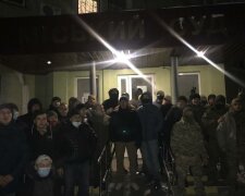 После 12-часового суда в Краматорске комбата Лановенко отпустили под домашний арест