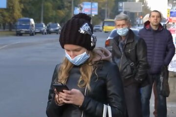 У МОЗ збираються знову посилити карантин: які обмеження чекають українців цього разу