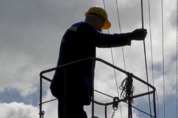 Графики отключения света в Сумах на 23 декабря