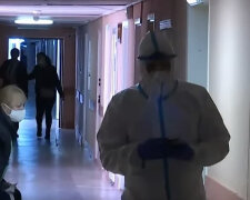 Вирус не отступает, продолжая забирать жизни сотен украинцев: данные за сутки