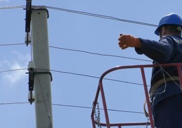 Графики отключения света в Запорожье на 18 июня