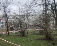 Выбили все окна: в жилом квартале Киева устроили атаку, кадры последствий