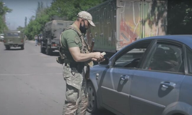 "Проверка документов и досмотр авто": харьковчанам сделали предупреждение