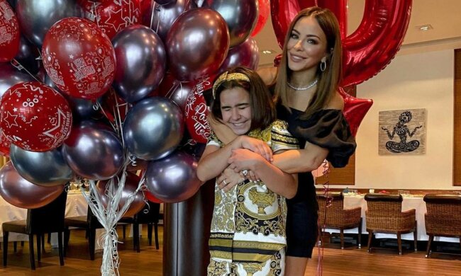 Ані лорак з донькою, Софія