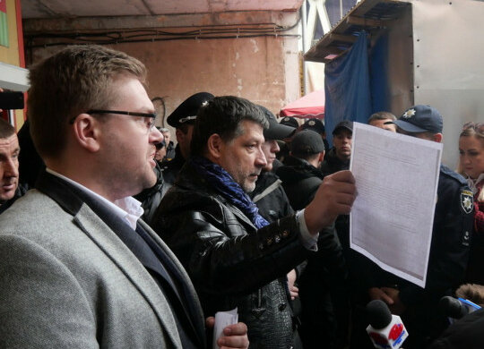 СМИ сообщили о захвате городского рынка в Ивано-Франковске и бездействии полиции