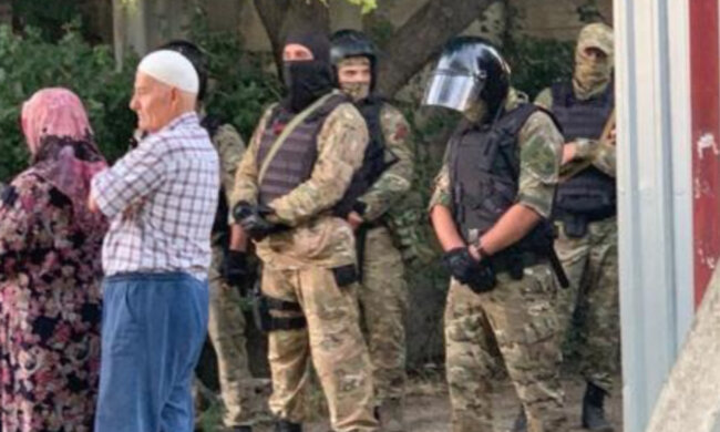 Окупанти влаштували масове виселення українців з Криму, з'явилася постанова: "понад 140 тисяч..."