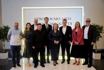 Володимир Наконечний до Дня фармацевтичного працівника відзначив спеціалістів "Фармак"