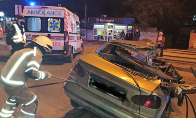 Авария забрала жизнь юного харьковчанина, кадры трагедии: "столкнулись три авто"