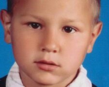 В Киеве уже два дня разыскивают пропавшего ребенка: мальчик шел с учебы и бесследно исчез