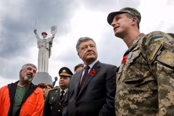 Євробачення: Порошенко приведе особливих гостей (фото)