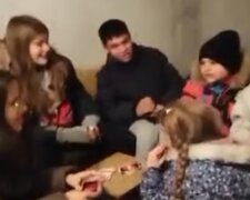 Діти в столичному бомбосховищі виконали зворушливу пісню про Київ: відео