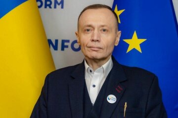 Головна драматургія переходить сьогодні із військової сфери в дипломатичну – Пелюховський