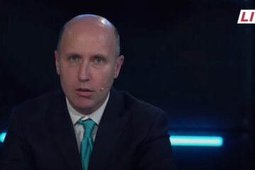 В небуття йде не тільки старий геополітичний світовий порядок, руйнується стара економічна основа, - Руслан Бізяєв