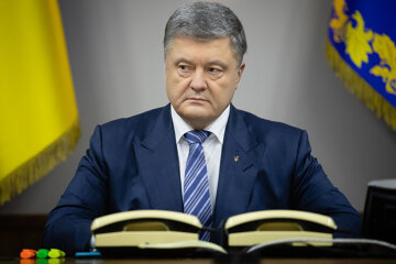 Порошенко