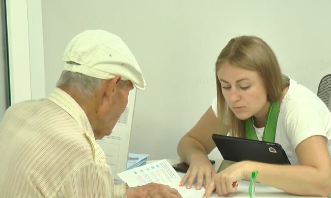 Гуманітарна допомога для пенсіонерів у Чернігівській області
