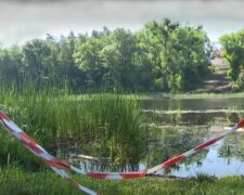 Тіло українця знайшли біля річки, відео: поліція шукає вбивцю