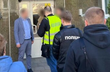 10 миллионов гривен положили в свои карманы: задержаны организаторы схемы по хищению, детали