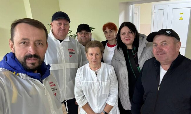 Критическое оборудование для больниц и госпиталей: Волонтерское крыло «Батькивщины» с Валерием Дубилем поддерживают медучреждения