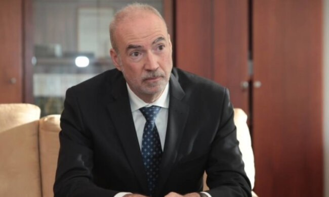 Посол Франции в Украине решил настоять на дружбе с РФ: "У них есть военная сила"