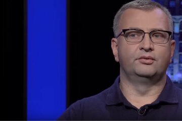 Юрий Атаманюк раскрыл фатальную ошибку Гончарука: "Соцвыплаты заморозят, если..."