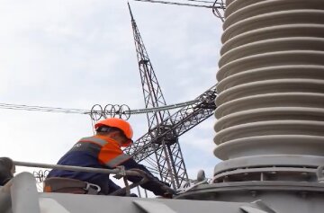 Графики отключения света в Сумах на 13 марта