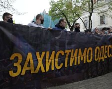 В Одессе проходит Марш защитников города