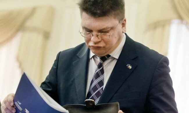 Жданов