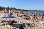 Кишечную инфекцию обнаружили на пляжах Одессы: как отреагировали отдыхающие, кадры