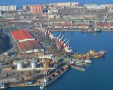 Керівництво порту «Южний» блокує роботу підприємства в інтересах приватних компаній – лист промисловців до Шмигаля